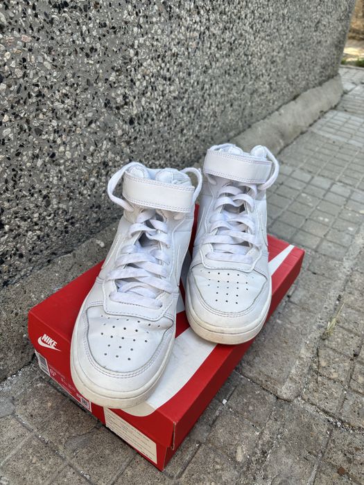 Детски/Юношески кецове Nike Court Borough Mid 2 (Номер [37,5]) – Бели
