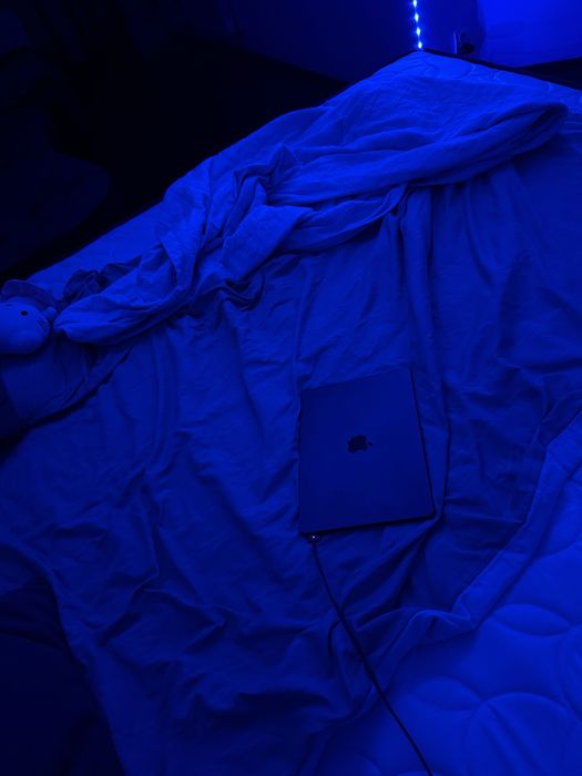 Макбук Air 13 2024