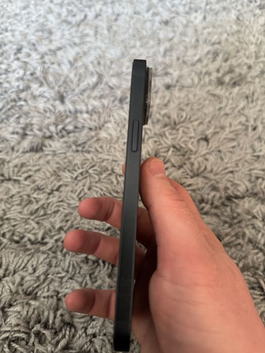 Vând Iphone 14 Plus 128gb