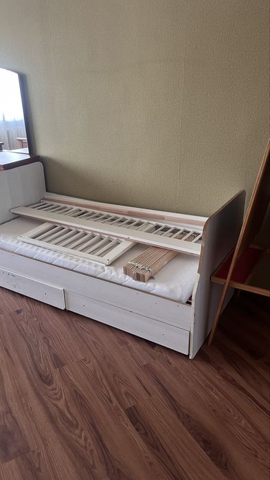 Отдам даром детские кровати