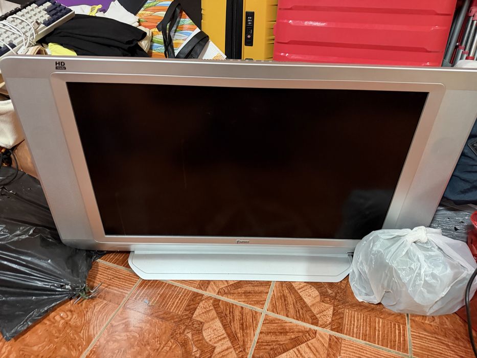 Продам телевизор Phors