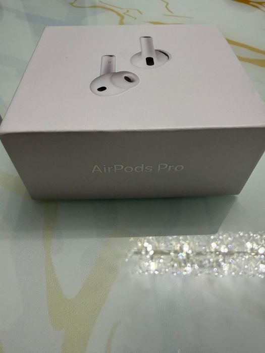 Căști AirPods Pro 3