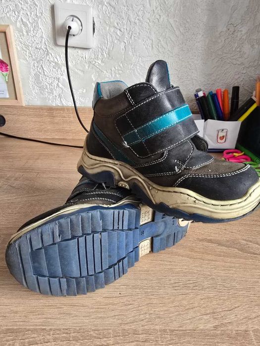 Ботинки детские  30р