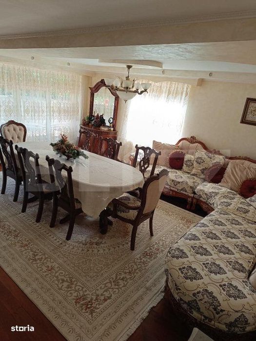 Duplex de vanzare in zona Zavoaie – 274 mp utili, complet mobilat