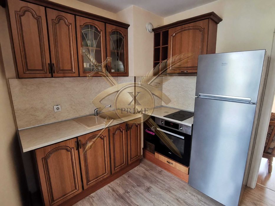 Дава се под наем Тристаен апартамент в Варна, Гръцка махала - 70 кв.м за 650 € - Снимка #1