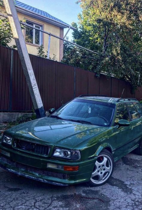 Бампер Ауди 80 64