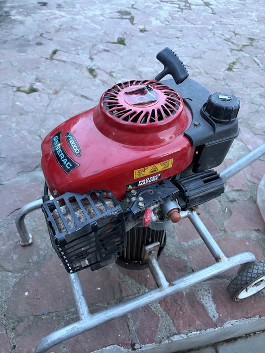 Генератор италиански