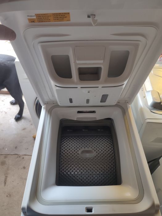 Vând masina de spălat verticala 390 Ron