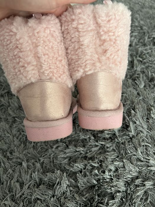 Ugg tex marimea 29