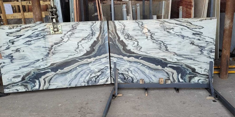 Lastre de marmura diverse culori