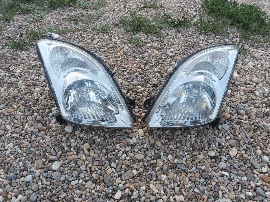 ляв и десен фар за сузуки суифт SUZUKI SWIFT 06 - 11 суйфт