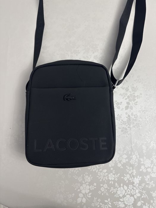 Продам барсетку lacoste