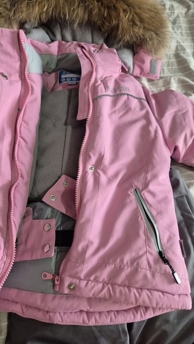 Зимний утеплённый комбинезон для девочки Lassye