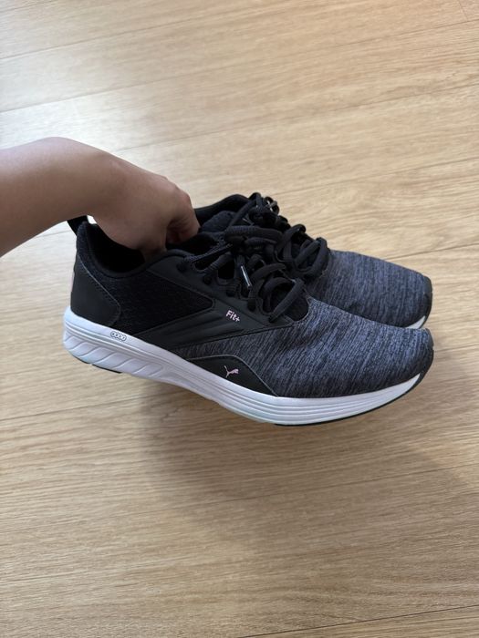 Кроссовки puma.