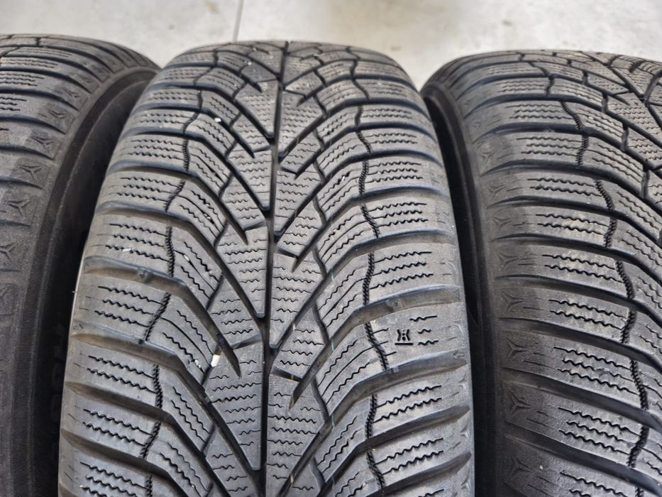 4 anvelope iarna Kumho 215 60 16 stare buna
