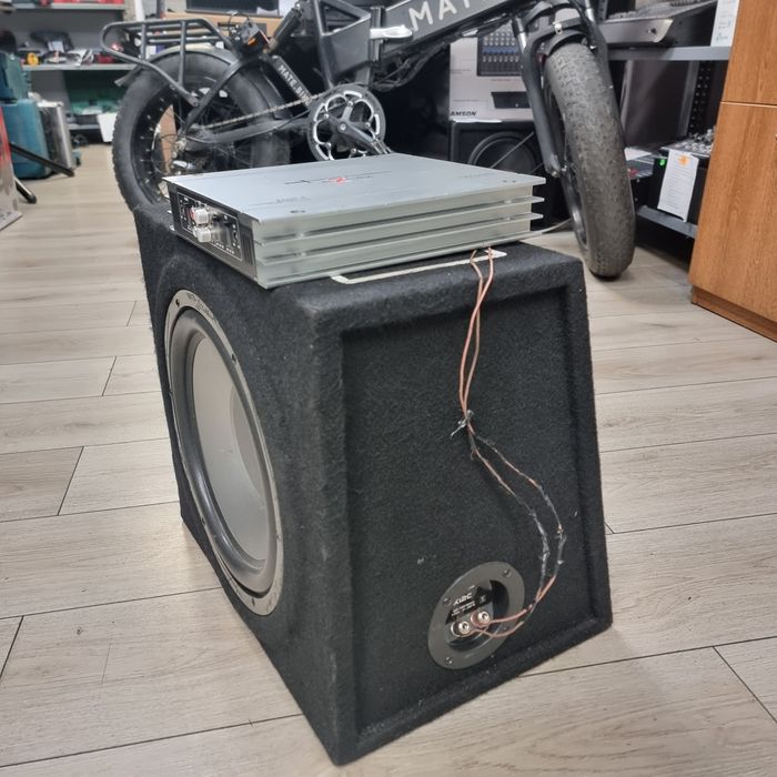 Amanet F28: Subwoofer auto Excalibur X12C + Statie Excalibur X600.2