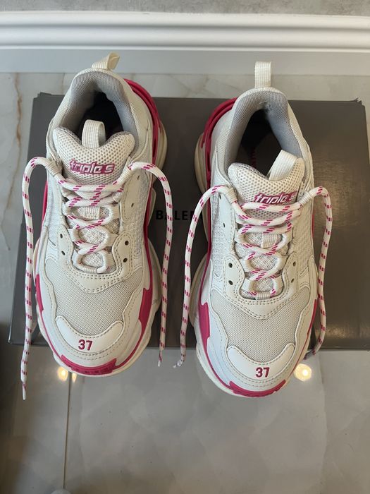 Balenciaga 37 номер носени два сезона изключително удобни закупени от