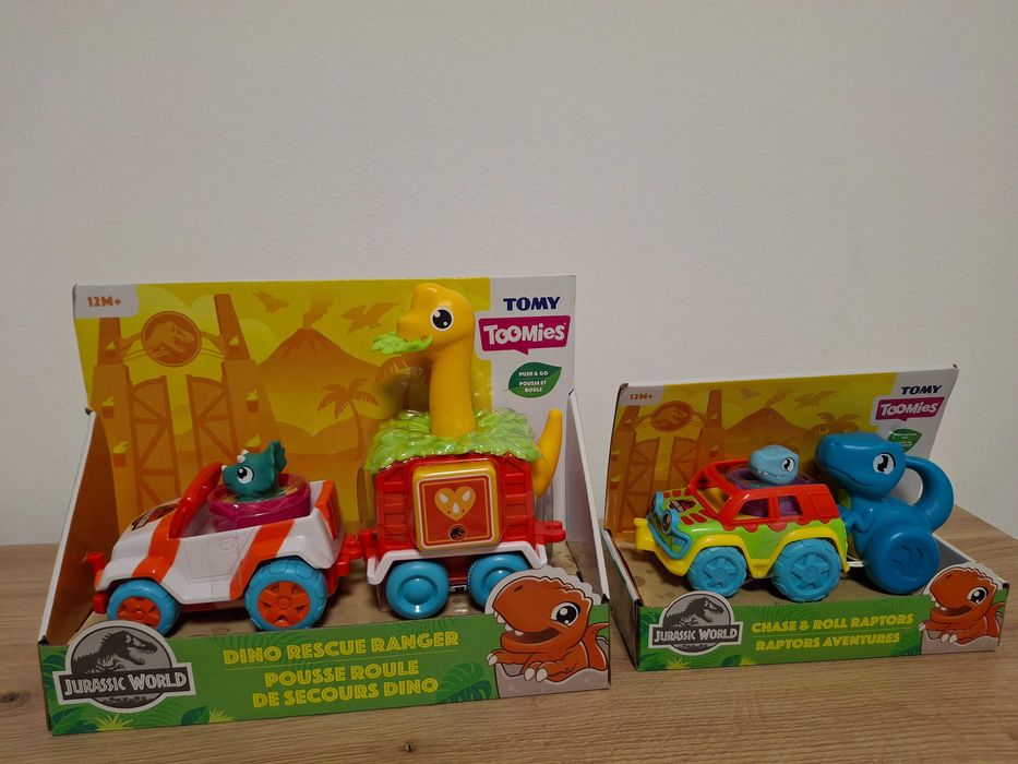 Vand lot cu 2 jucarii de la Tomy