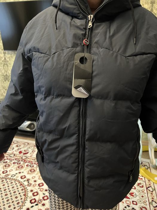 Продам мужская куртка