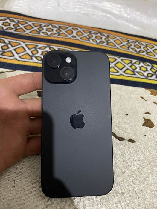 iPhone 15 128гб черный цвет