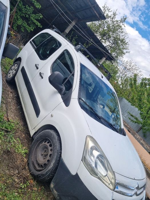 Citroen Berlingo an 2011,motor 1.6HDI