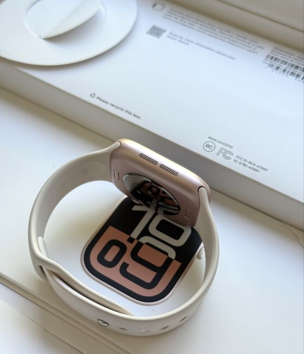 Apple iWatch 10 Gold 42mm