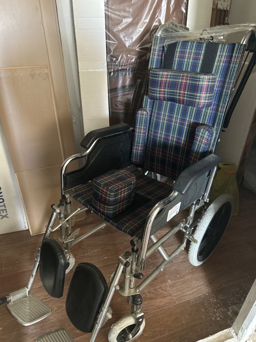 Инвалидная коляска