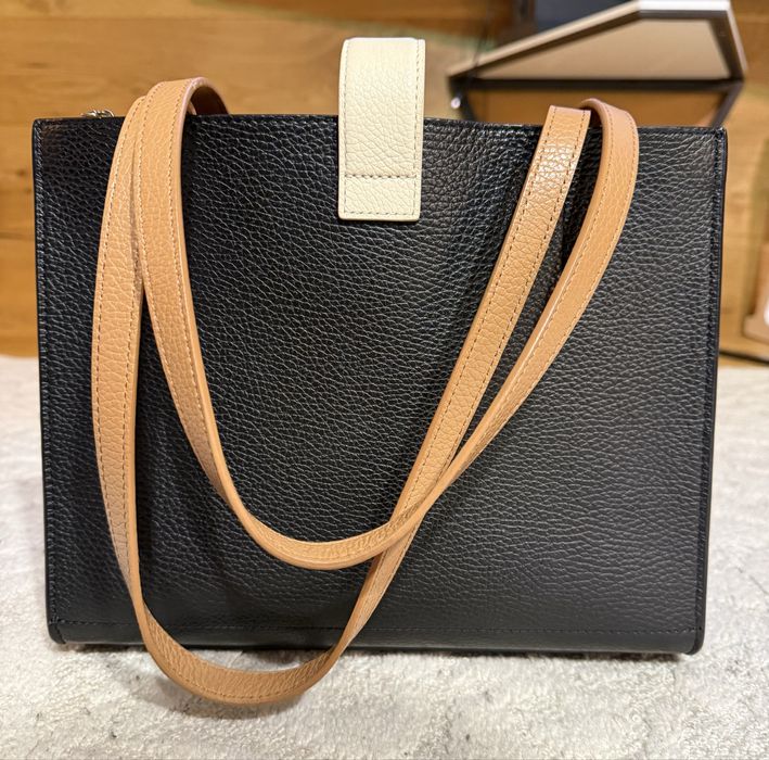 Чанта Furla черно и карамел