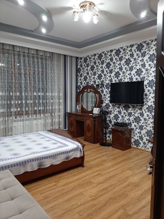 Частный Дом/ участок