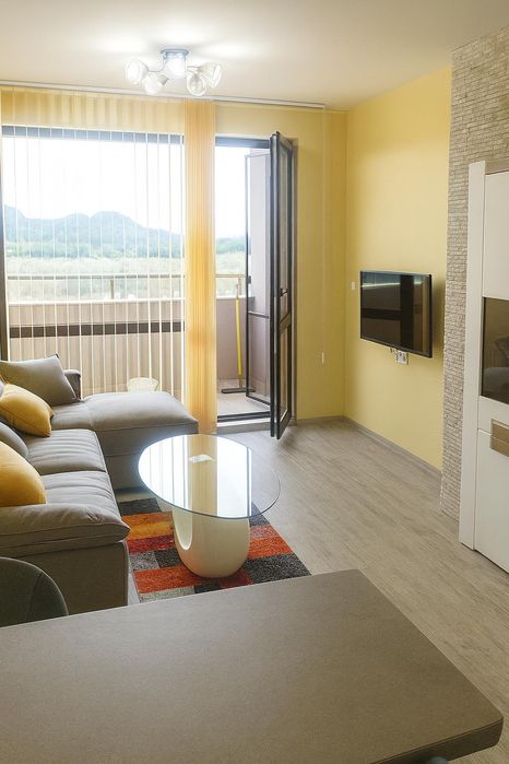 Дава се под наем Двустаен апартамент в Пловдив, Южен - 62 кв.м за 433.5 € - Снимка #1