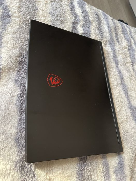 Laptop MSI GF63 i7