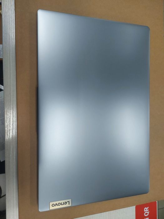 Новые Lenovo Slim 3 (Core i5-13 Gen, 16 Gb, 1000 Gb SSD)