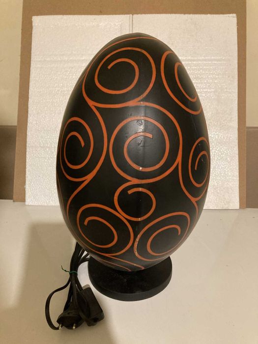 oua de paste lampa din Bali