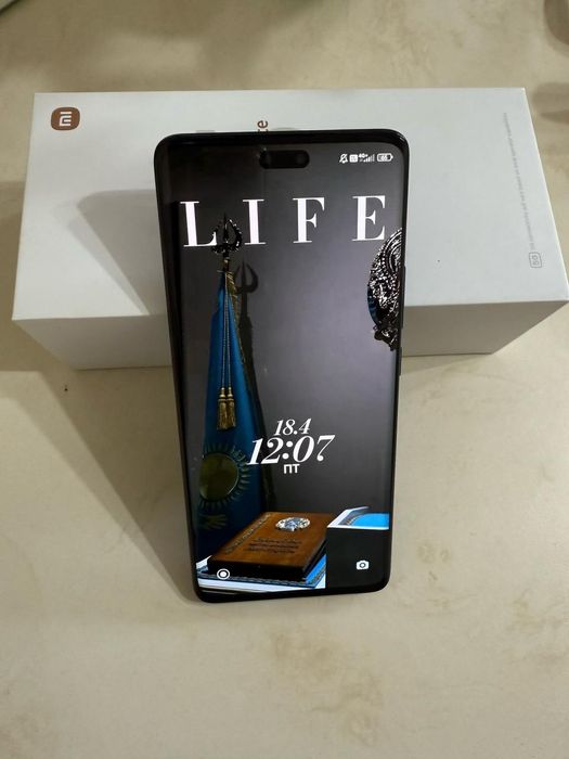 Xiaomi 13 lite телефон сатылады