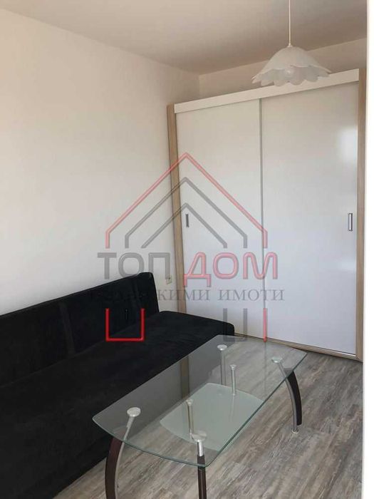 Дава се под наем Тристаен апартамент в Варна, Цветен квартал - 75 кв.м за 663 € - Снимка #5