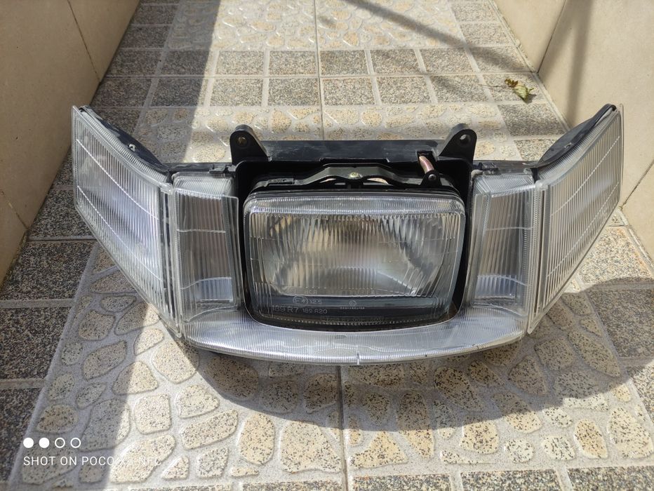 Фар за Honda Golgwing 1500