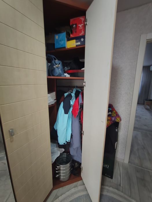 Продам спальный гарнитур