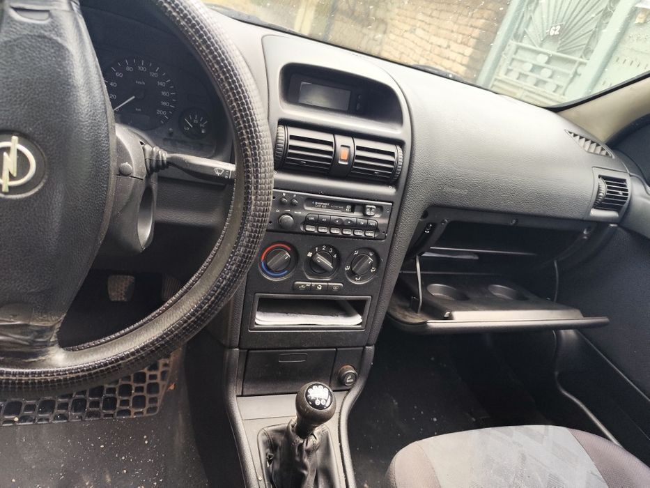 Opel astra G 1.8