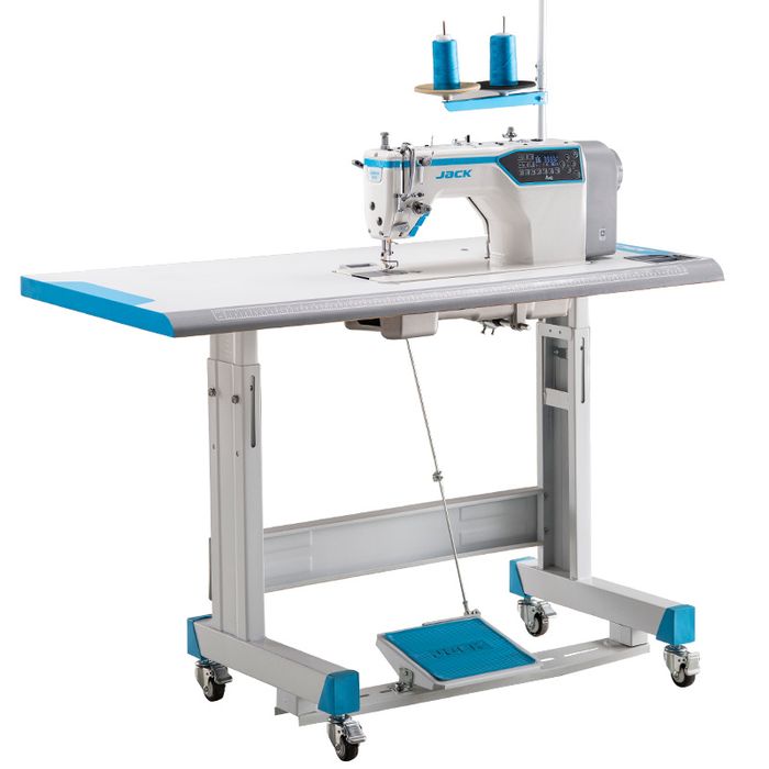 Продам Швейную машинку Jack F4