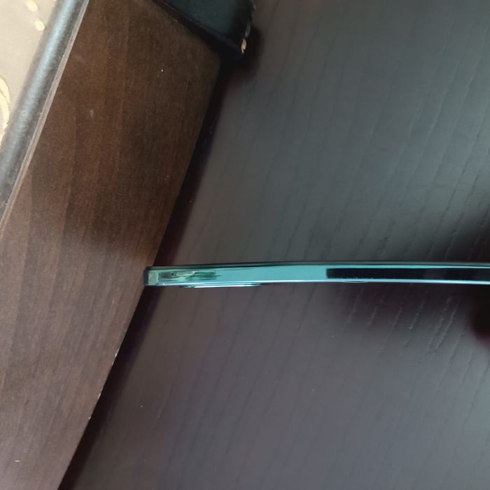 Продам Vivo y28.