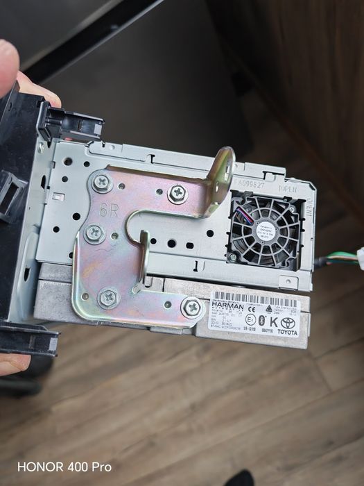 медия за Тойота Версо