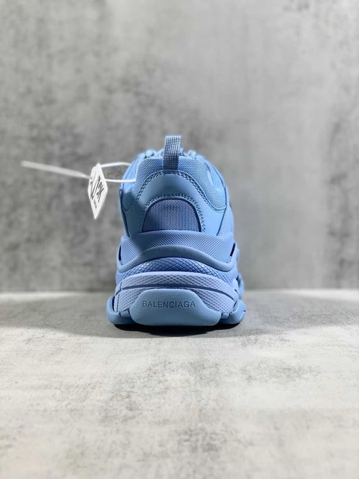 Adidasi Balenciaga Triple S Calitate Premium