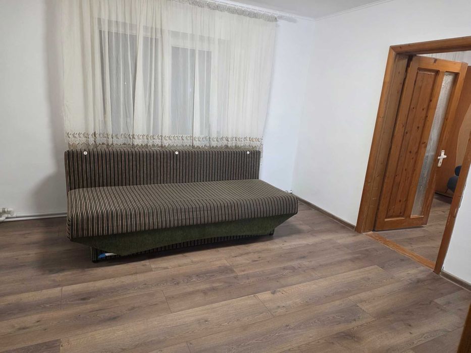 Inchiriere apartament in vila Tulcea Piata Noua, centrala gaze