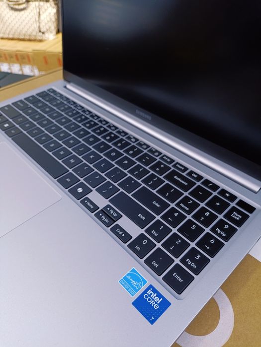 Samsung Galaxy Book 4