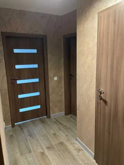 Двустаен апартамент в ж.к. Младост 2