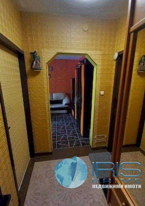 Продава се Тристаен апартамент в Шумен, Тракия - 82 кв.м за 1275 €/кв.м - Снимка #8