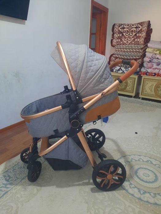 Коляска для малыша