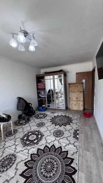 Квартира 1 мкр 15 дом………