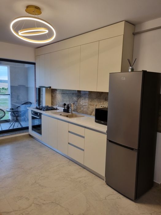 Inchiriez apartament 3 camere în bloc nou-Delta Skyline...Prima inchiriere