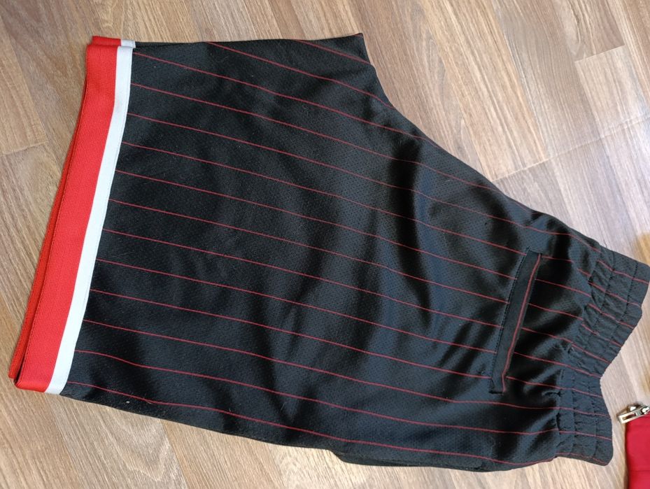 Шорты на парня, ветровки Adidas